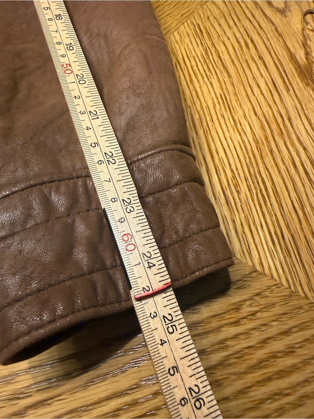 Men's Brown Leather Bomber Jacket - Rugged Quilted Panel Design - Picture 14 of 15